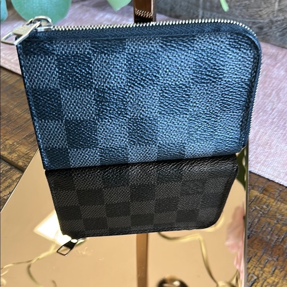 Louis Vuitton Damier Graphite Card Holder - Picture 2 of 9